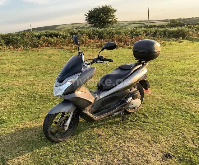 Honda PCX 2021